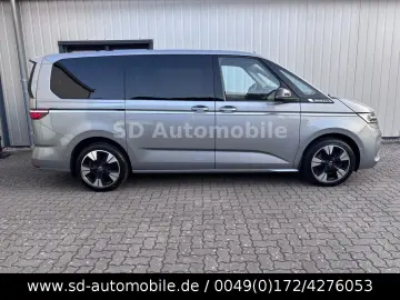 VW T7 Multivan 2 0 TDI DSG Style lang LÜ 19  LEDER