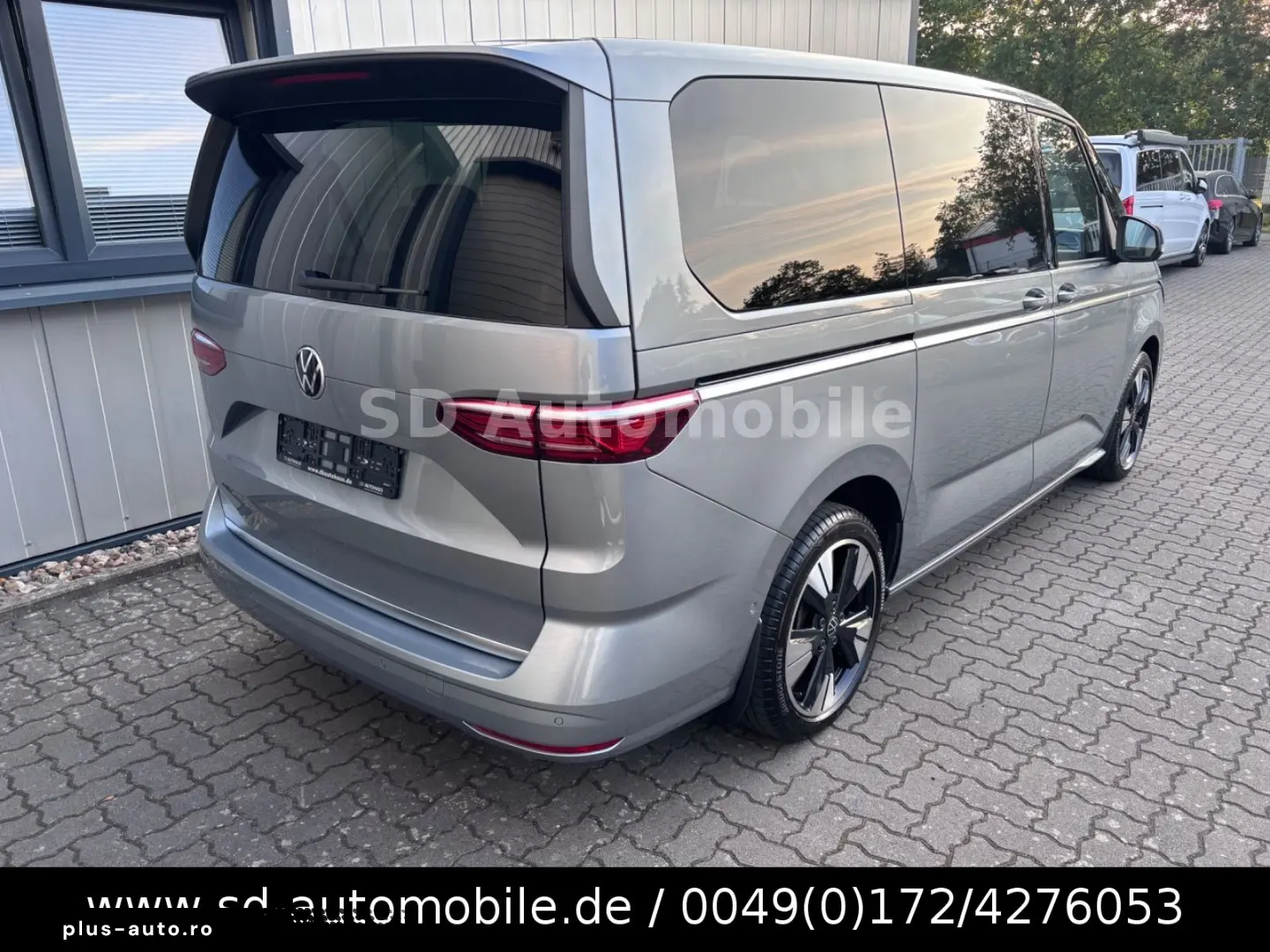 VW T7 Multivan 2 0 TDI DSG Style lang LÜ 19  LEDER