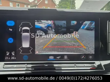 VW T7 Multivan 2 0 TDI DSG Style lang LÜ 19  LEDER