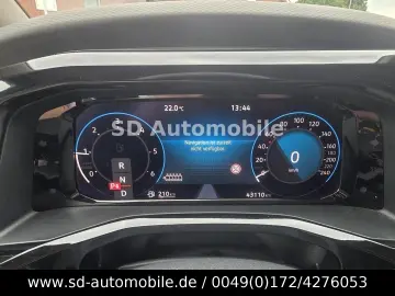 VW T7 Multivan 2 0 TDI DSG Style lang LÜ 19  LEDER