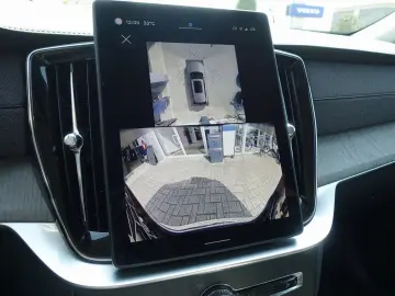 VOLVO XC90 Plus T8 AWD Plug-in hybrid Four-C HeadUp
