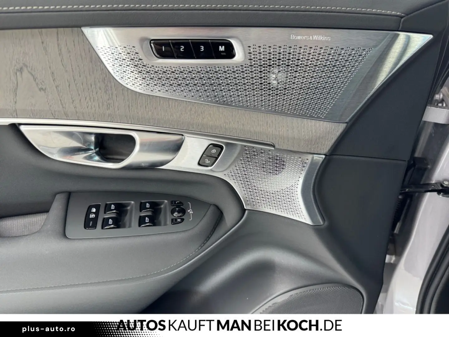 VOLVO XC90 T8 Plug-In AWD Ultra HIGH- END