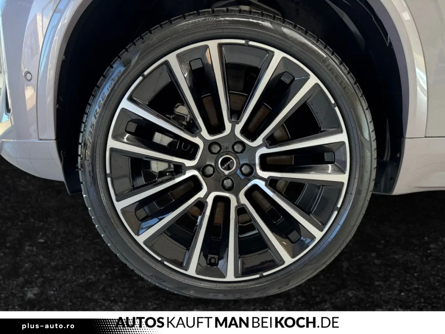 VOLVO XC90 T8 Plug-In AWD Ultra HIGH- END
