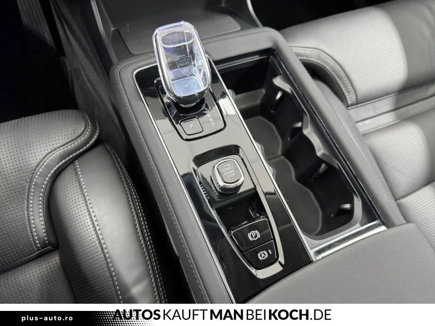 VOLVO XC90 T8 Plug-In AWD Ultra HIGH- END