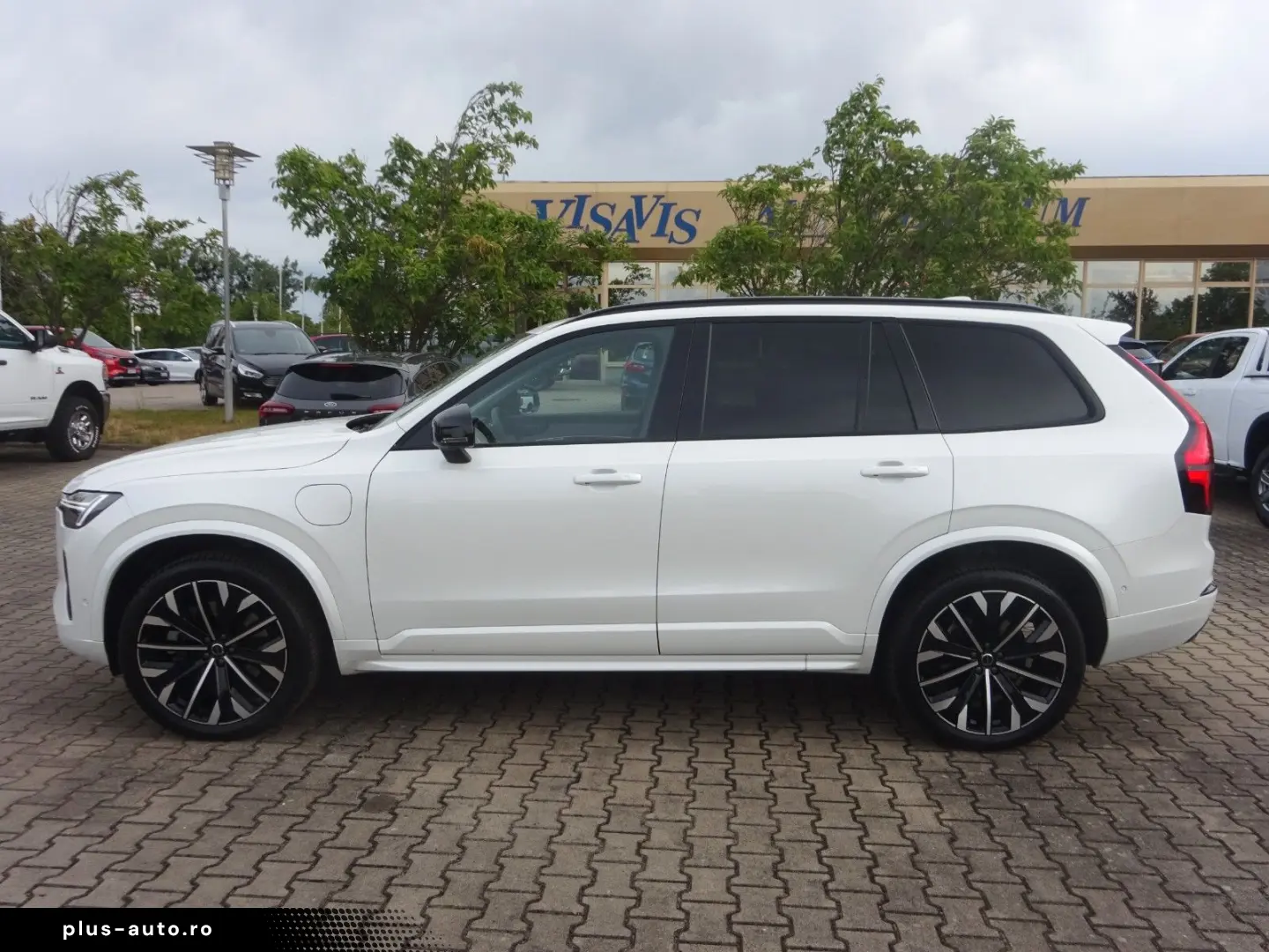 VOLVO XC90 Plus 455PS Autm. Dark PHEV AWD Luftfahrwerk