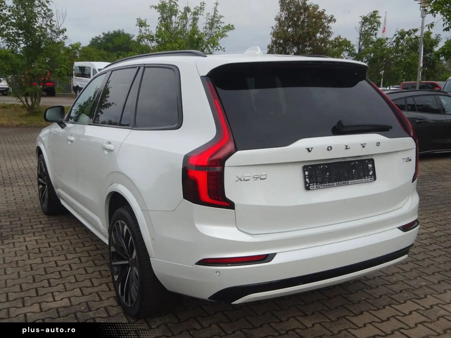VOLVO XC90 Plus 455PS Autm. Dark PHEV AWD Luftfahrwerk