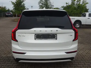VOLVO XC90 Plus 455PS Autm. Dark PHEV AWD Luftfahrwerk