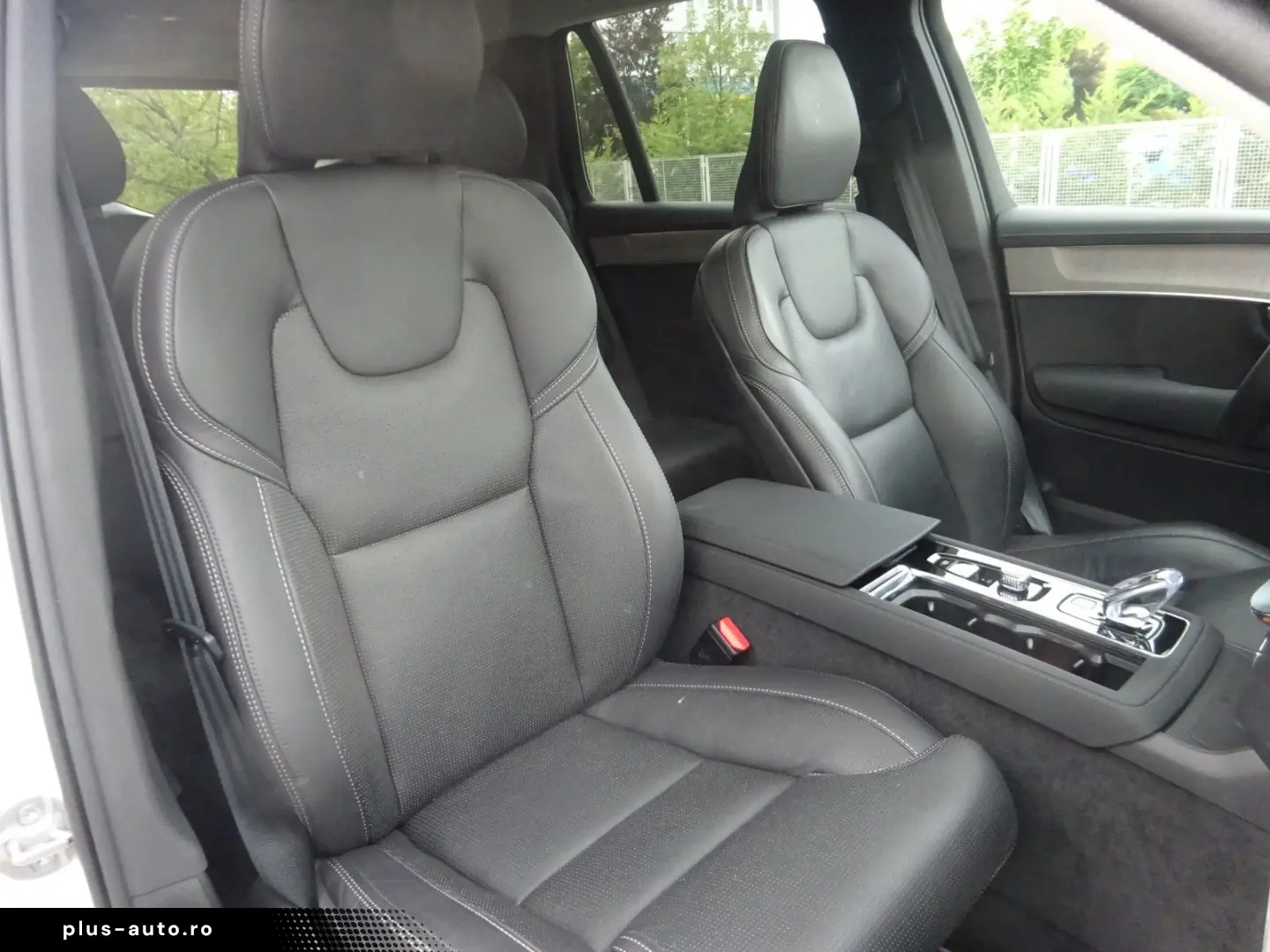VOLVO XC90 Plus 455PS Autm. Dark PHEV AWD Luftfahrwerk