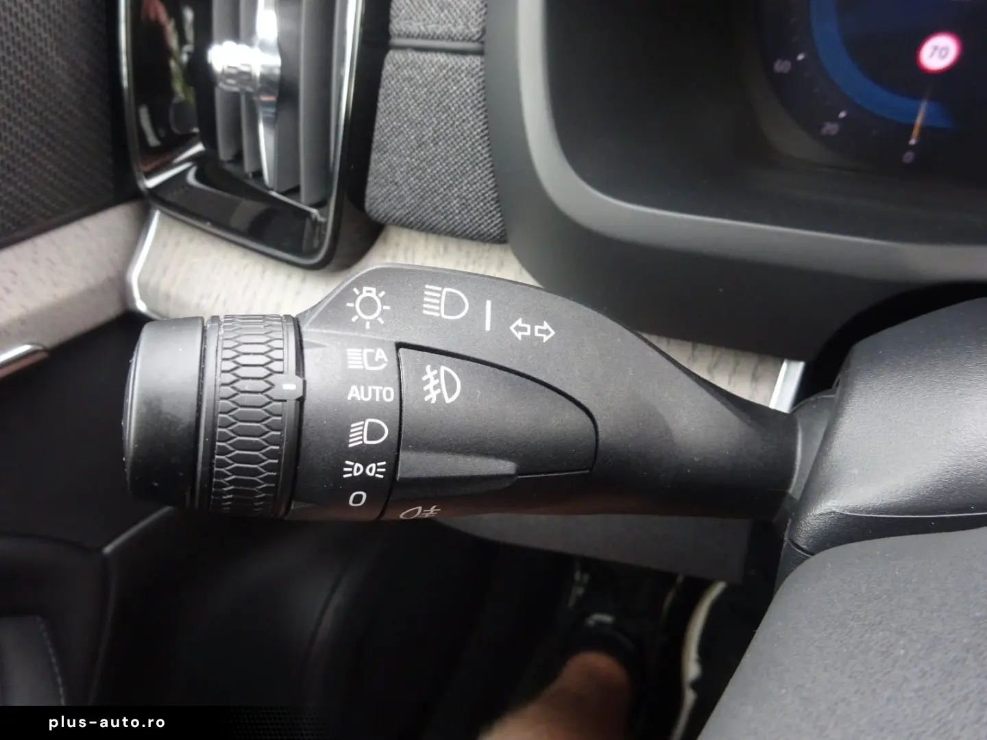 VOLVO XC90 Plus 455PS Autm. Dark PHEV AWD Luftfahrwerk