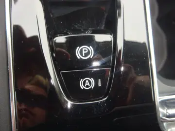 VOLVO XC90 Plus 455PS Autm. Dark PHEV AWD Luftfahrwerk
