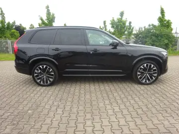 VOLVO XC90 Plus 455PS Autm. Dark PHEV AWD Luftfahrwerk