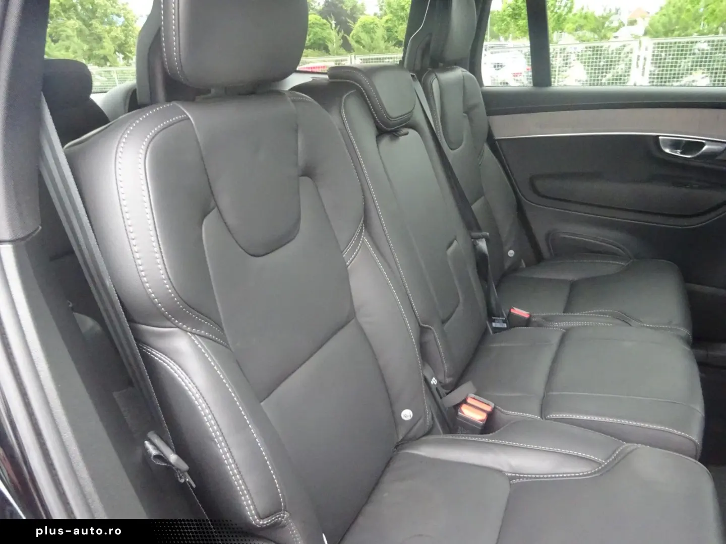 VOLVO XC90 Plus 455PS Autm. Dark PHEV AWD Luftfahrwerk