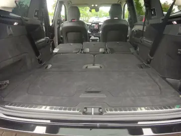 VOLVO XC90 Plus 455PS Autm. Dark PHEV AWD Luftfahrwerk