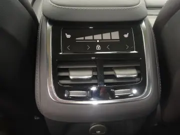 VOLVO XC90 Plus 455PS Autm. Dark PHEV AWD Luftfahrwerk
