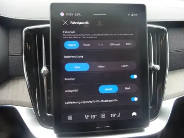 VOLVO XC90 Plus 455PS Autm. Dark PHEV AWD Luftfahrwerk