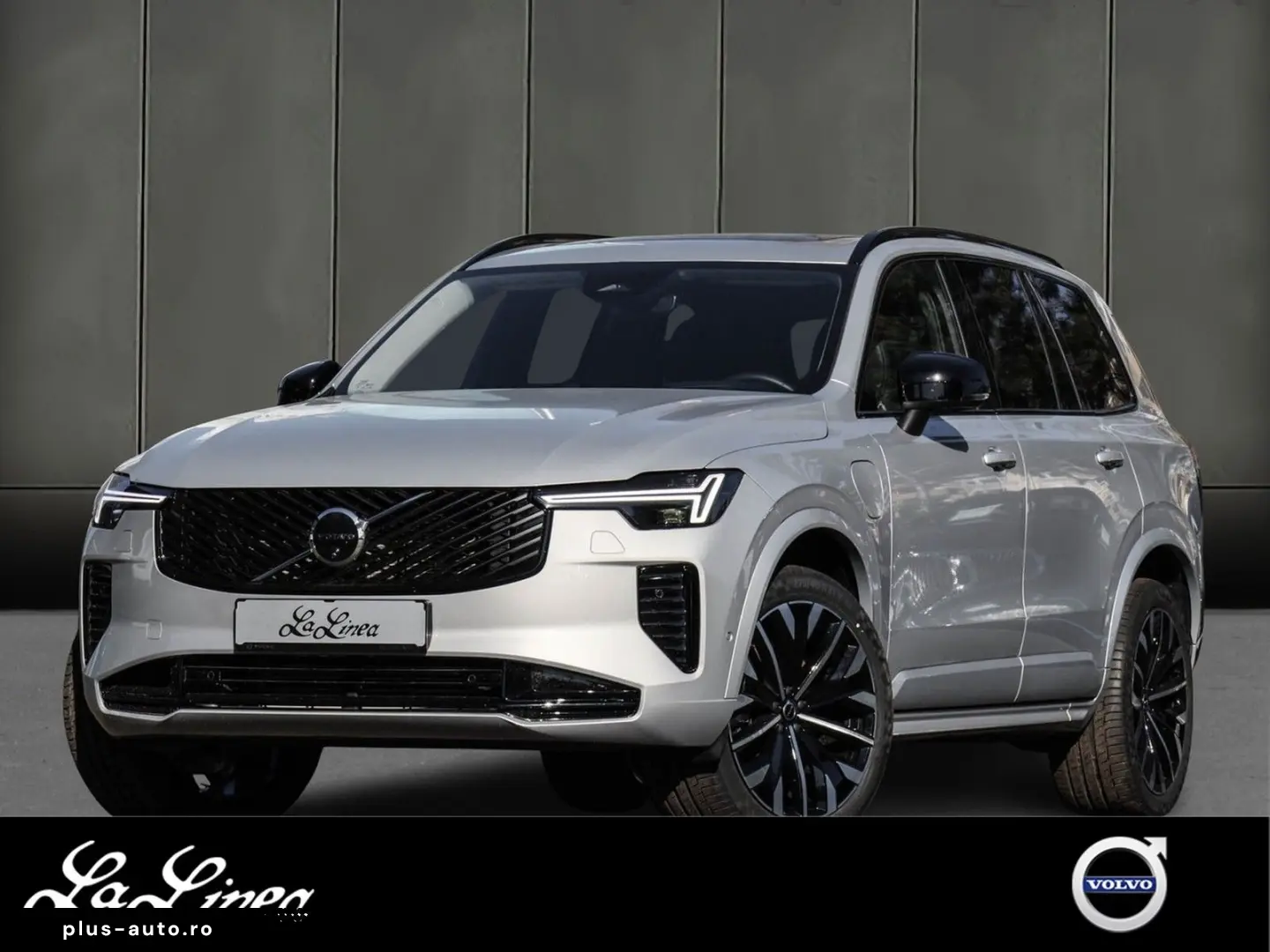 VOLVO XC90 T8 Recharge AWD Plus Dark Reskin NP 105.730