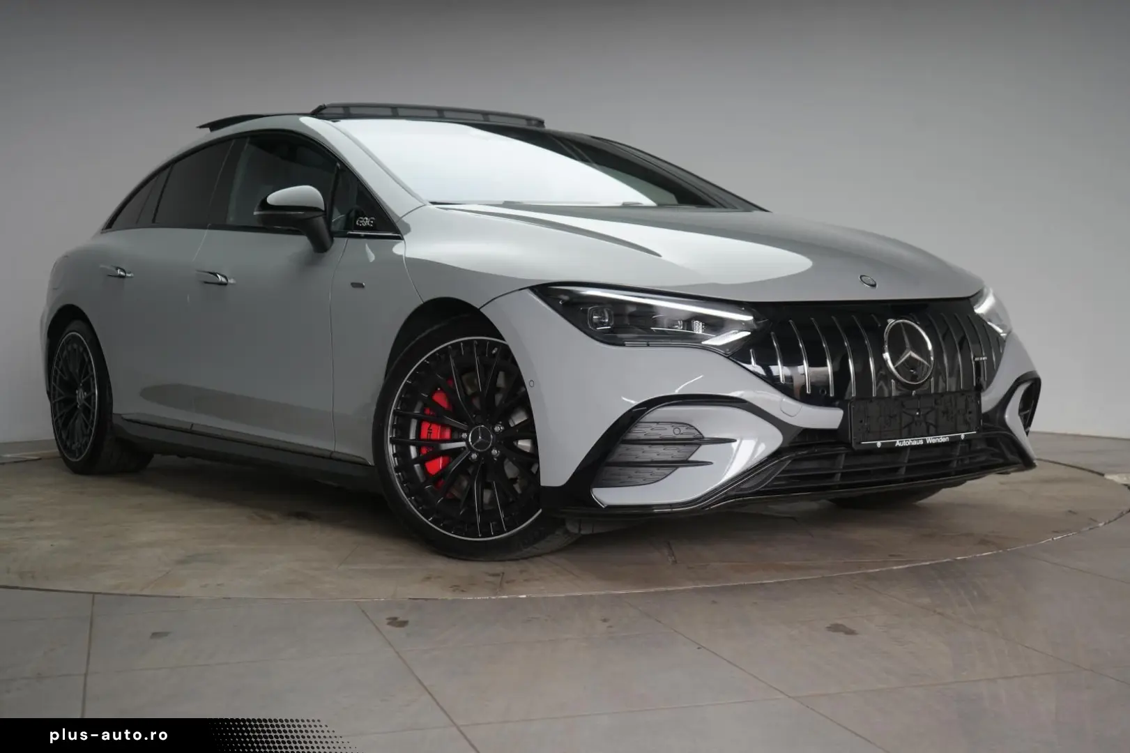 MERCEDES-BENZ EQE 53 4Matic Superscreen Leder Distro&hellip;