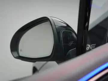 MERCEDES-BENZ EQE 53 4Matic Superscreen Leder Distro…