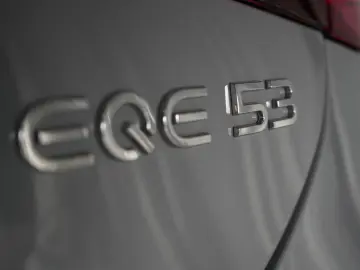 MERCEDES-BENZ EQE 53 4Matic Superscreen Leder Distro…