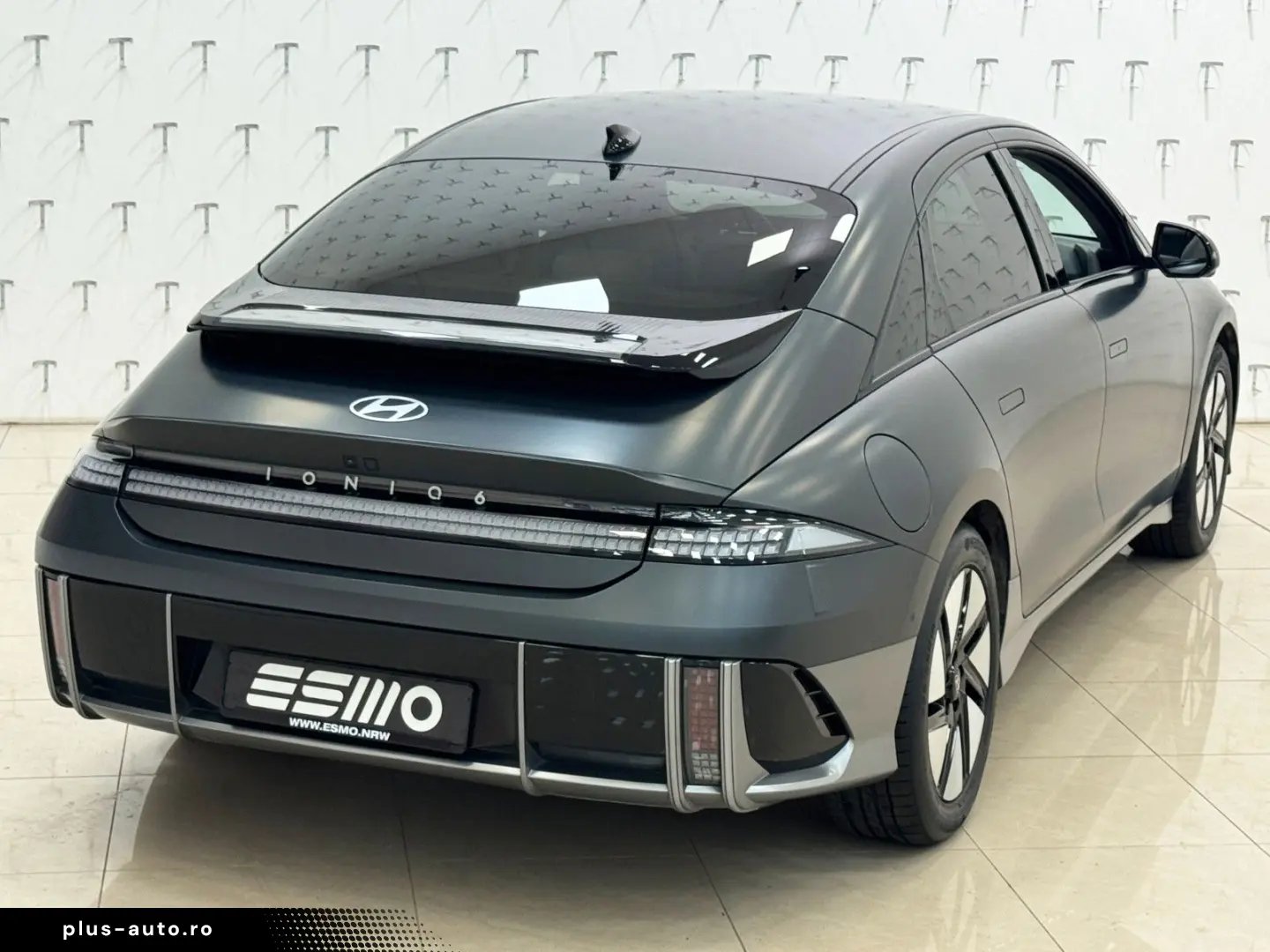 HYUNDAI IONIQ 6 77 4kWh 325ps 4WD Uniq 360 K BOSE Leder