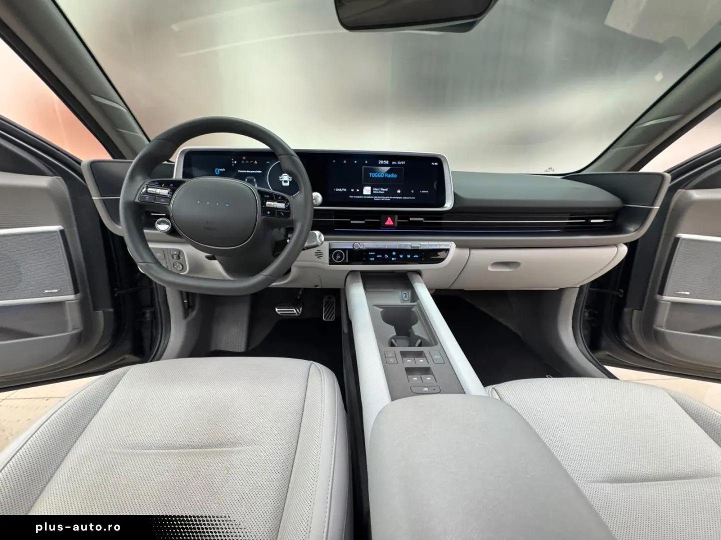 HYUNDAI IONIQ 6 77 4kWh 325ps 4WD Uniq 360 K BOSE Leder