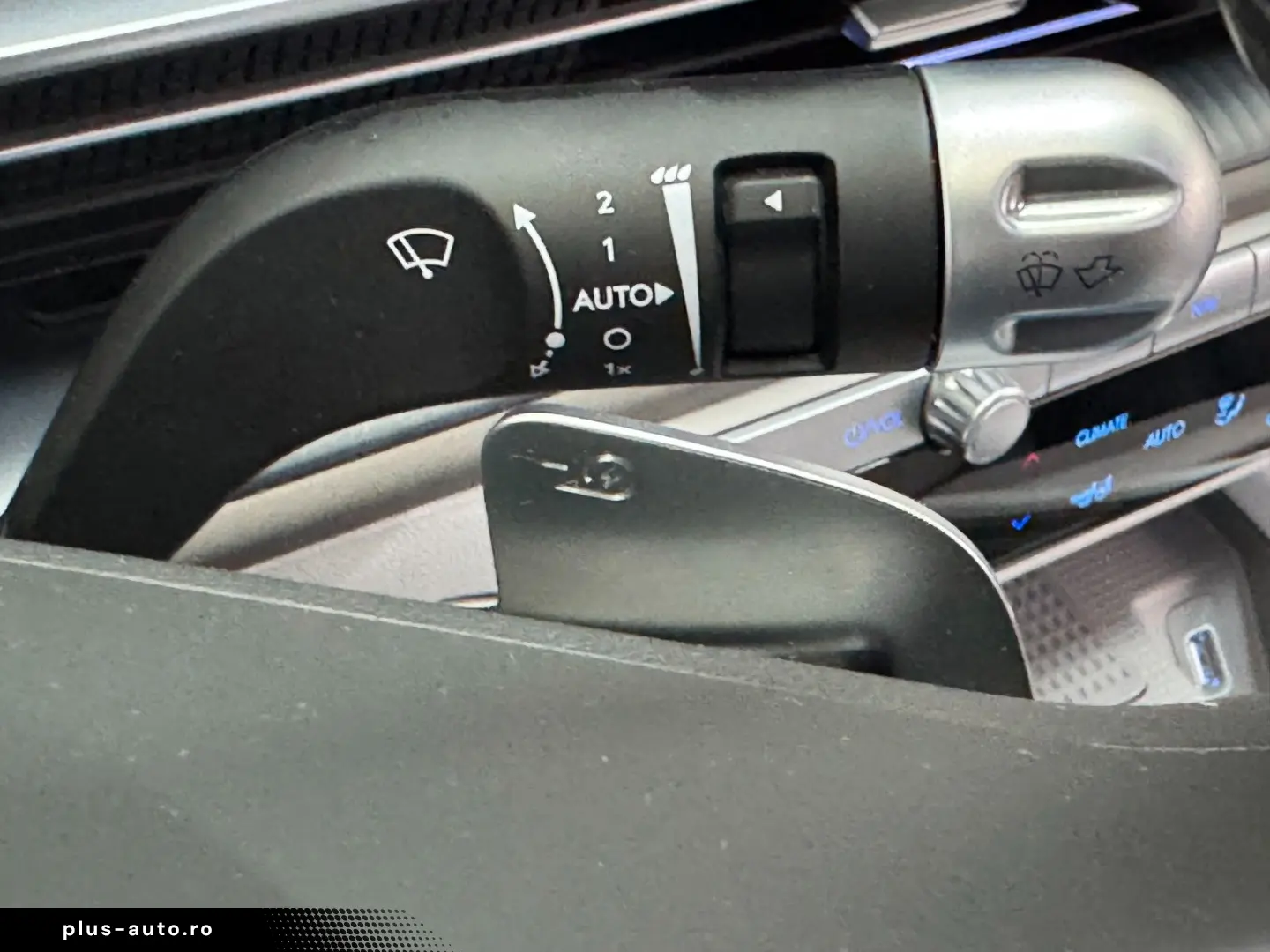 HYUNDAI IONIQ 6 77 4kWh 325ps 4WD Uniq 360 K BOSE Leder