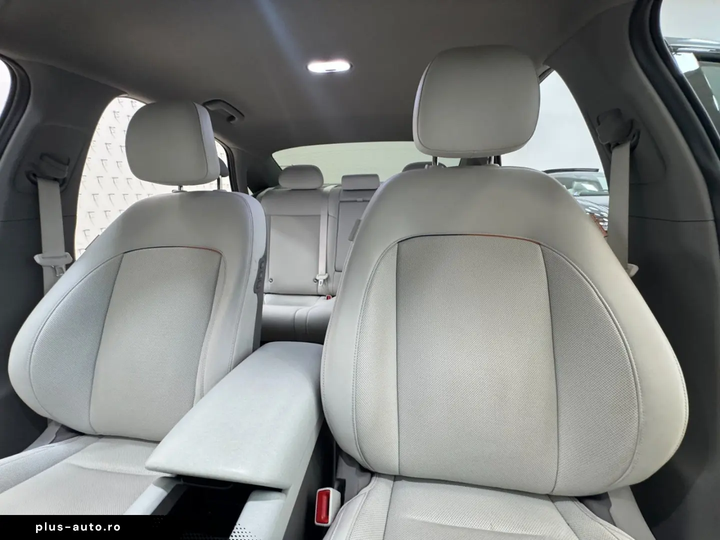 HYUNDAI IONIQ 6 77 4kWh 325ps 4WD Uniq 360 K BOSE Leder