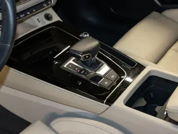 AUDI Q5 advanced 40 TDI quattro Matrix Keyless AHK