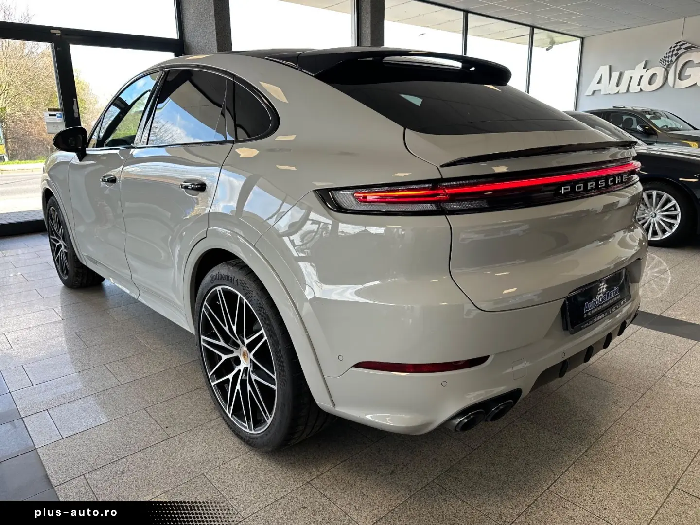 PORSCHE Cayenne S Coupe Carbon Sport-Chrono 18Wege