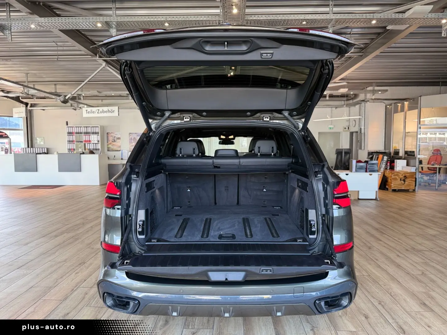 BMW X5 30 XDrive M-Sport PRO PANO ICONIC APP CARPLAY