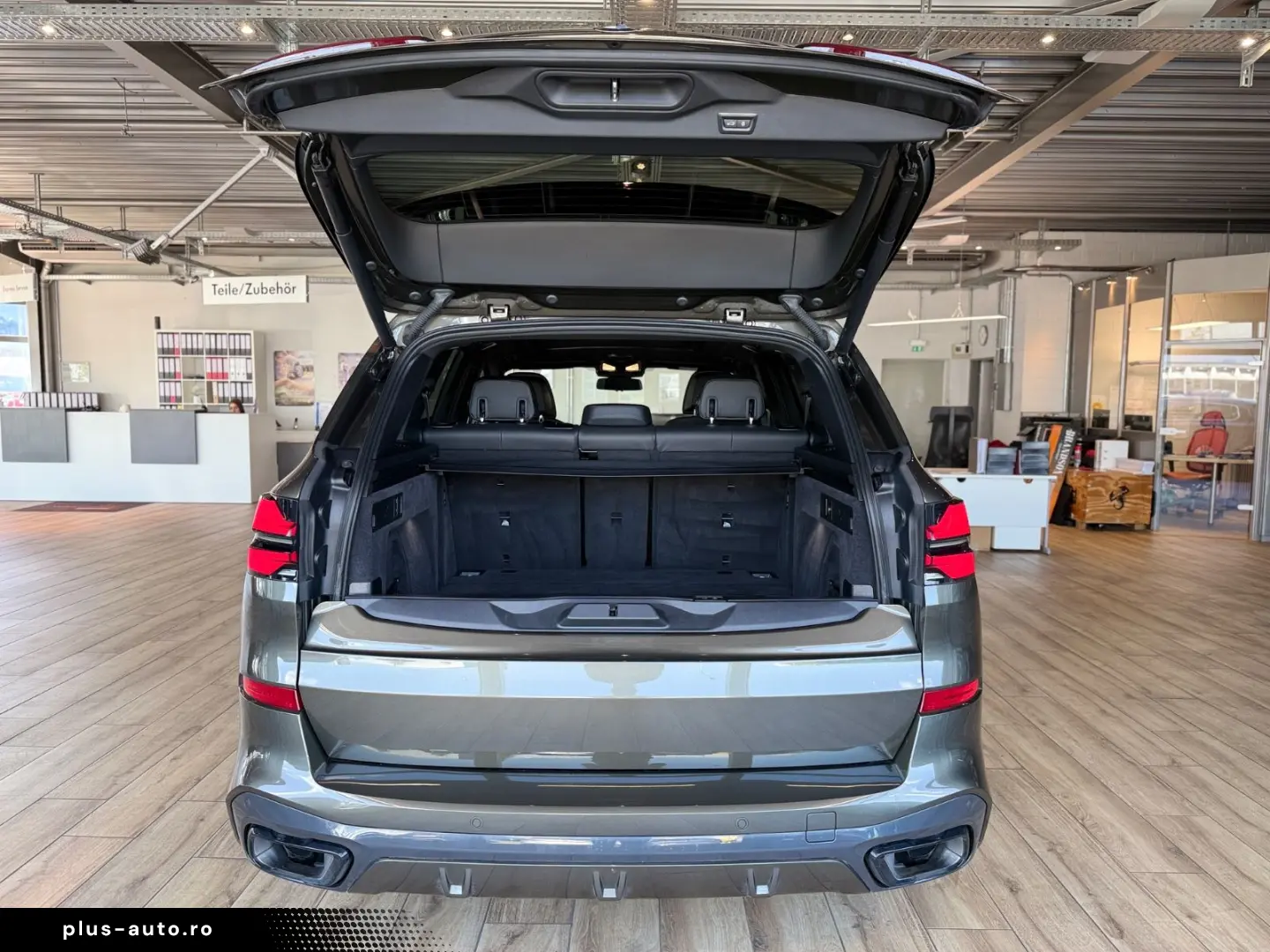 BMW X5 30 XDrive M-Sport PRO PANO ICONIC APP CARPLAY