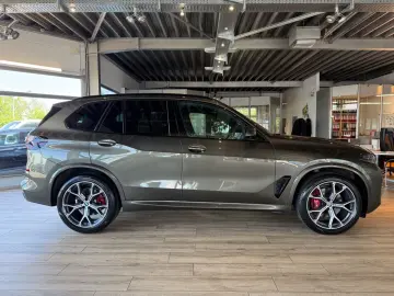 BMW X5 30 XDrive M-Sport PRO PANO ICONIC APP CARPLAY