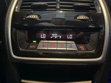 BMW X5 30 XDrive M-Sport PRO PANO ICONIC APP CARPLAY