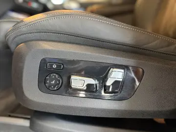 BMW X5 30 XDrive M-Sport PRO PANO ICONIC APP CARPLAY