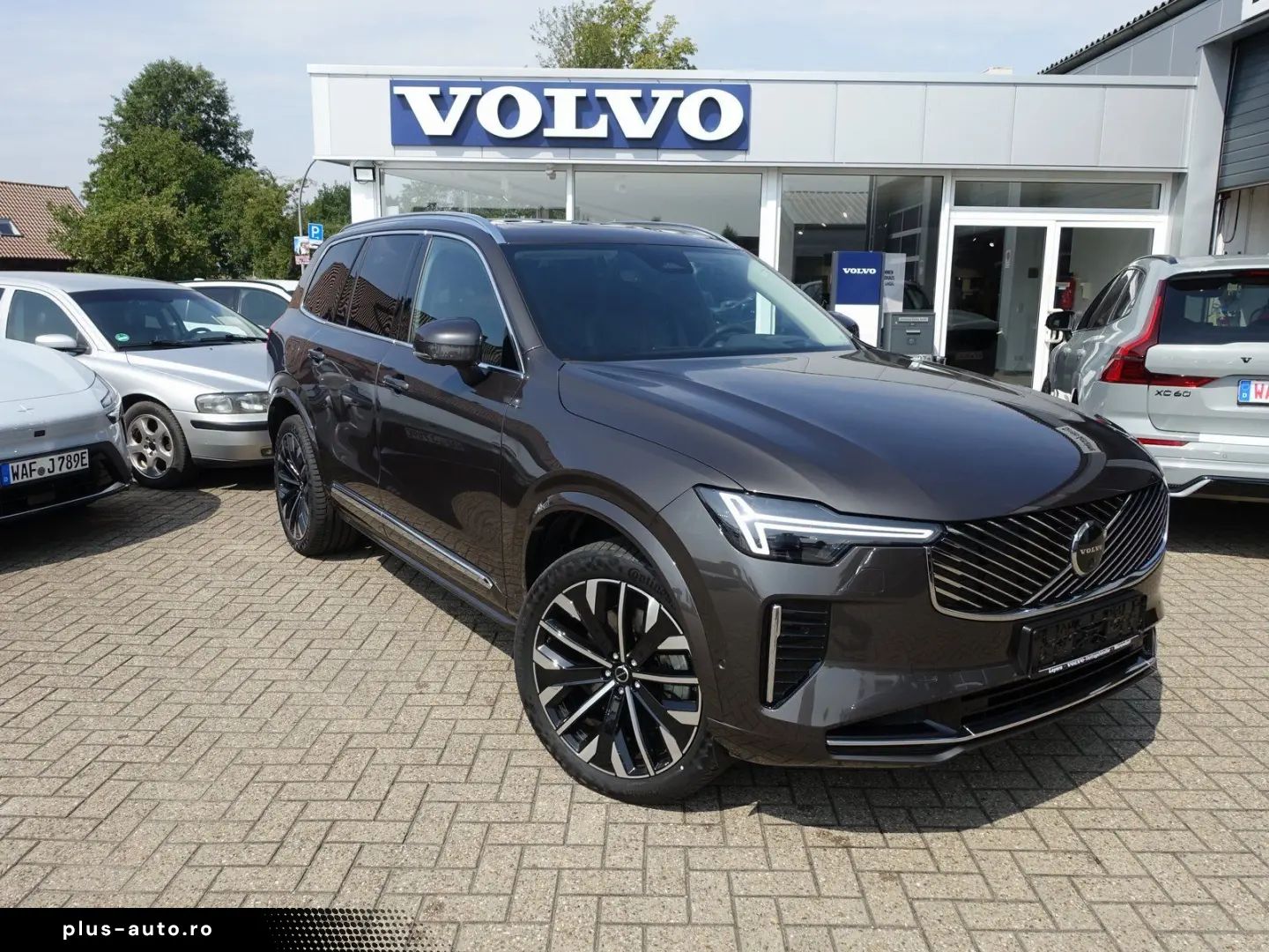 VOLVO XC90 Ultra T8 AWD Plug-in Hybrid Four-C Massage