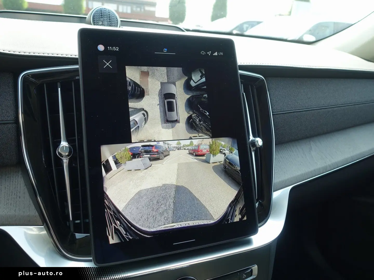 VOLVO XC90 Ultra T8 AWD Plug-in Hybrid Four-C Massage