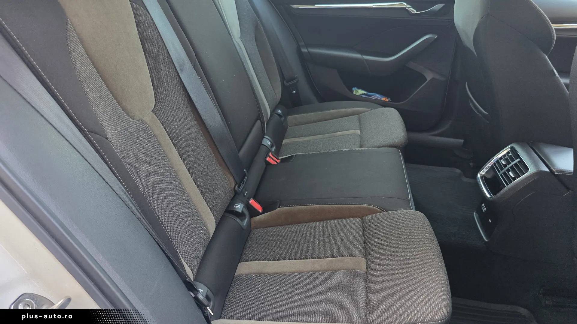 Skoda Octavia Scout 2.0 TDI DSG 150CP