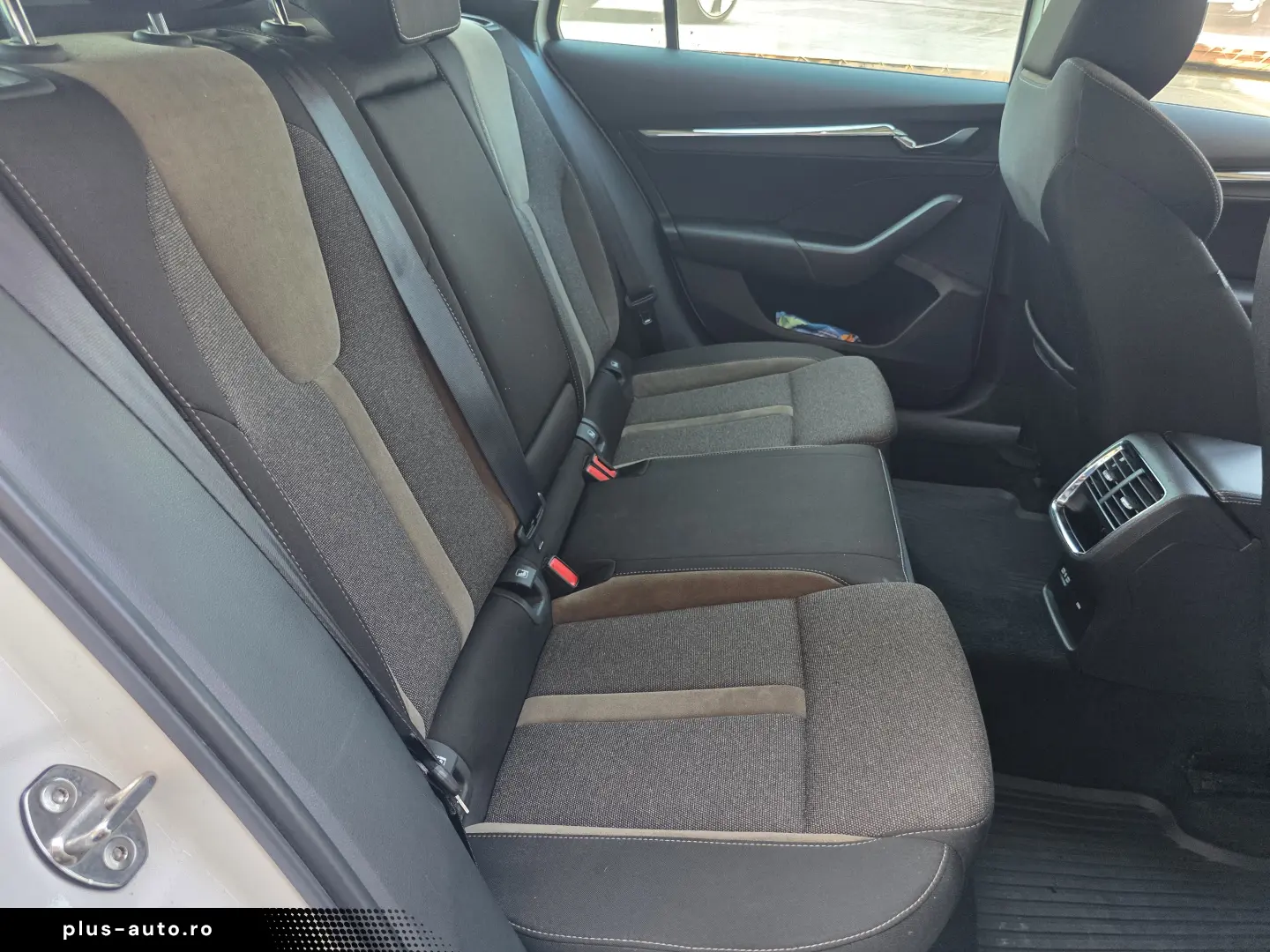 Skoda Octavia Scout 2.0 TDI DSG 150CP