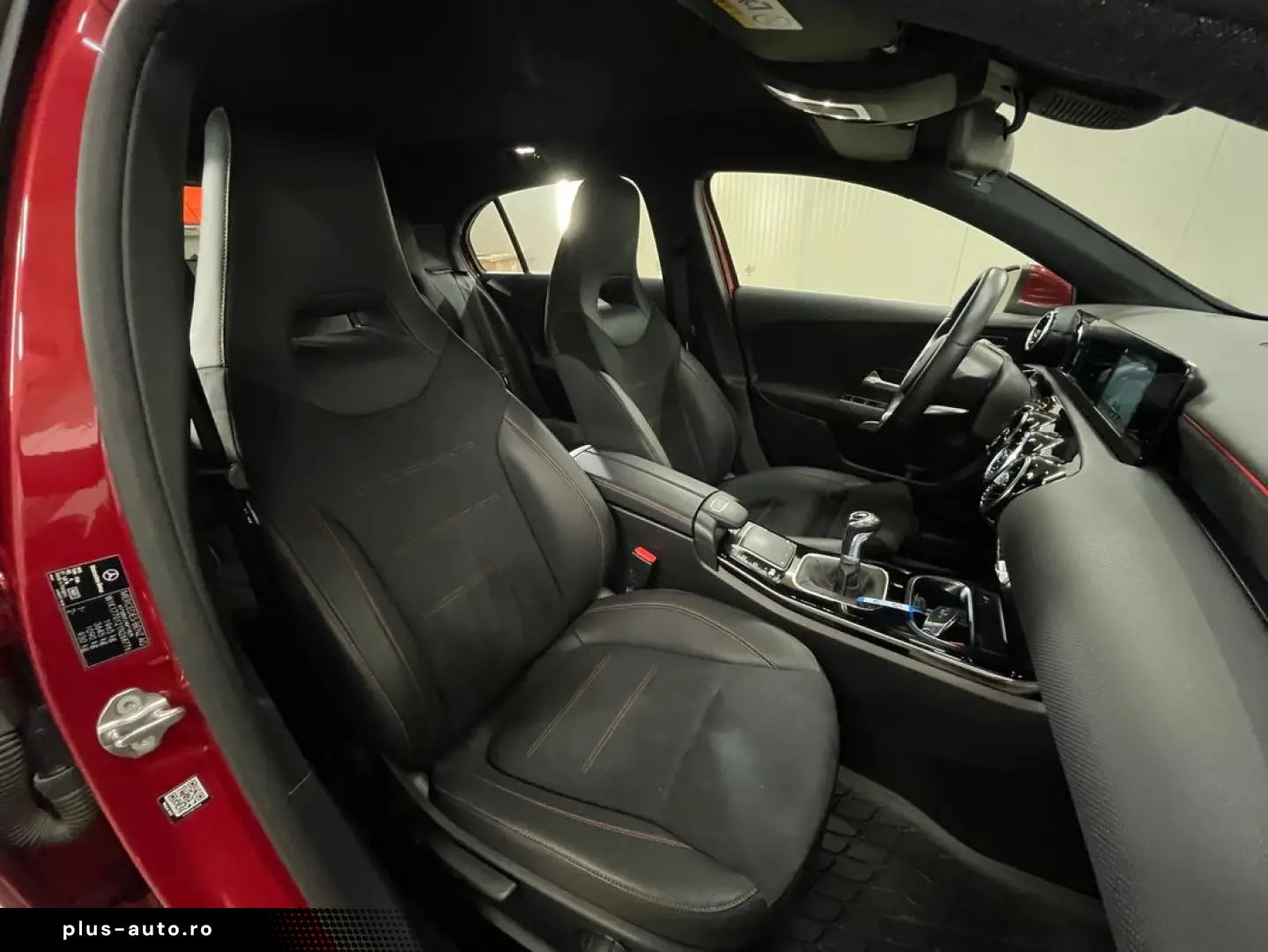 Mercedes-Benz A-200