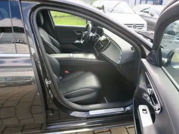 MERCEDES-BENZ E 450 d 4M AMG
