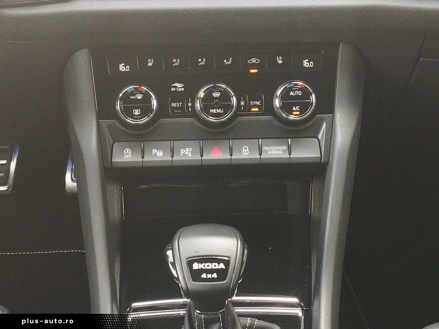 SKODA Kodiaq 2.0 TDI 4x4 Sportline 360  4xSHZ ACC AHK