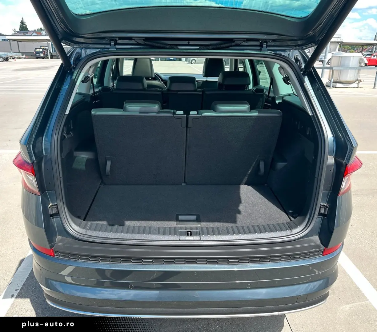 SKODA Kodiaq L&K 4x4 7-SITZE 360 KAM VIRTUA LED PANO