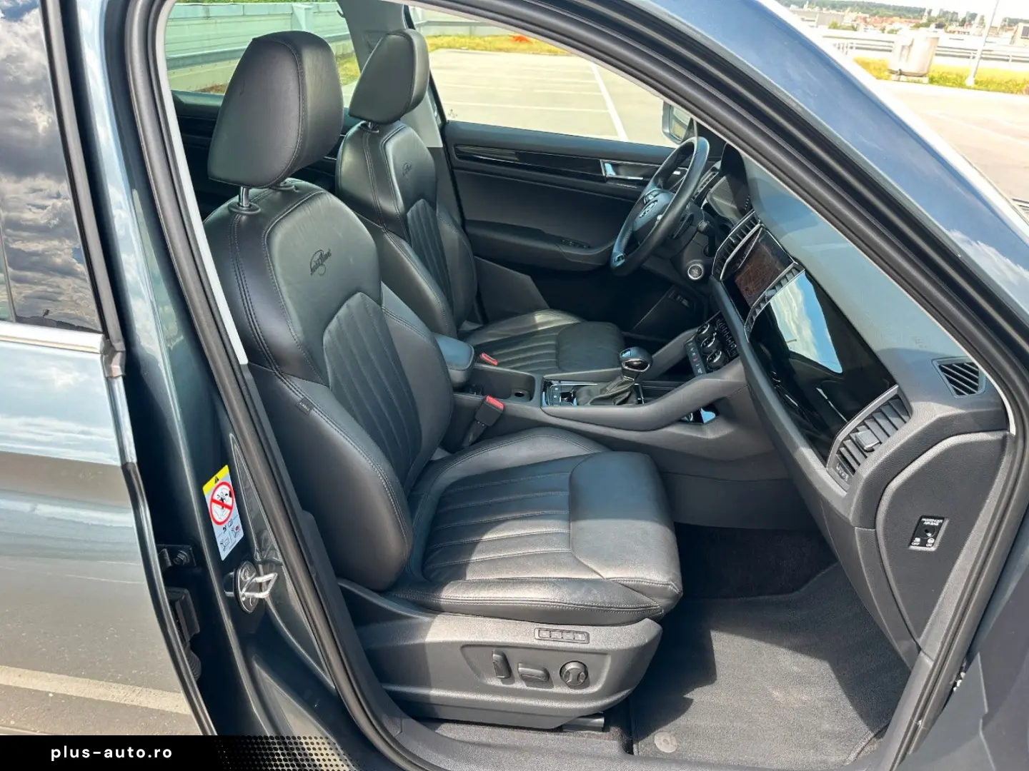 SKODA Kodiaq L&K 4x4 7-SITZE 360 KAM VIRTUA LED PANO