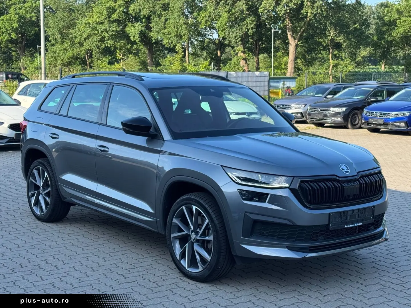 SKODA Kodiaq Sportline 4x4  Pano Leder AHK 360