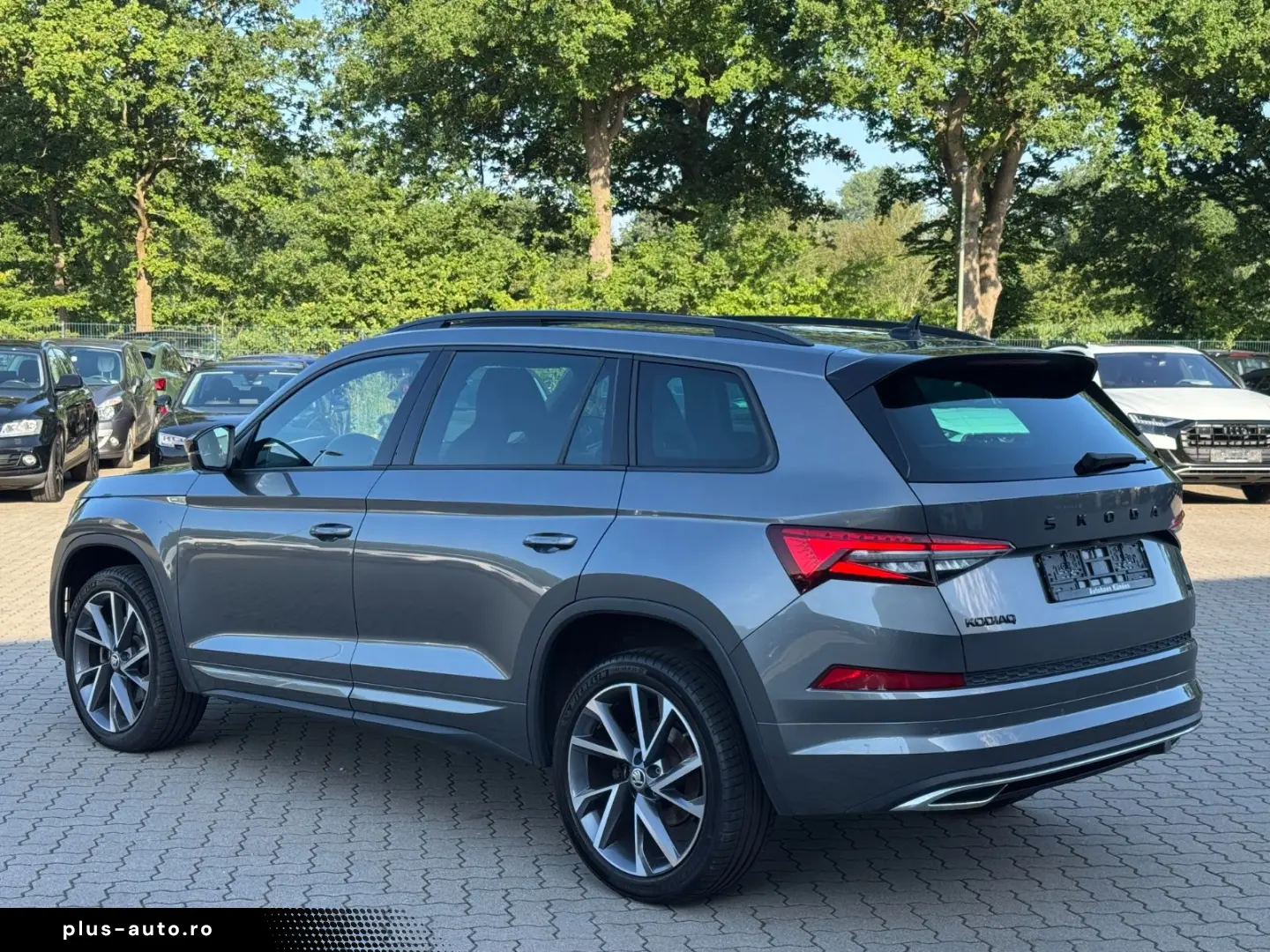 SKODA Kodiaq Sportline 4x4  Pano Leder AHK 360