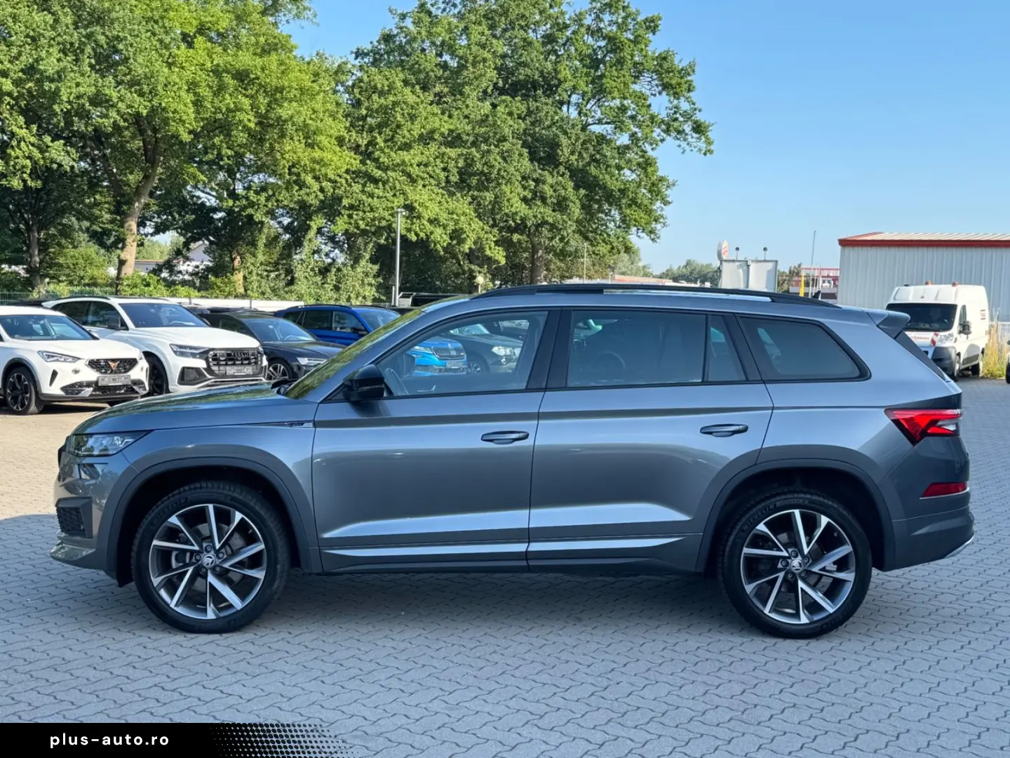 SKODA Kodiaq Sportline 4x4  Pano Leder AHK 360