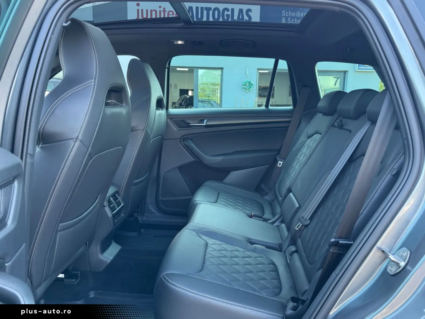 SKODA Kodiaq Sportline 4x4  Pano Leder AHK 360