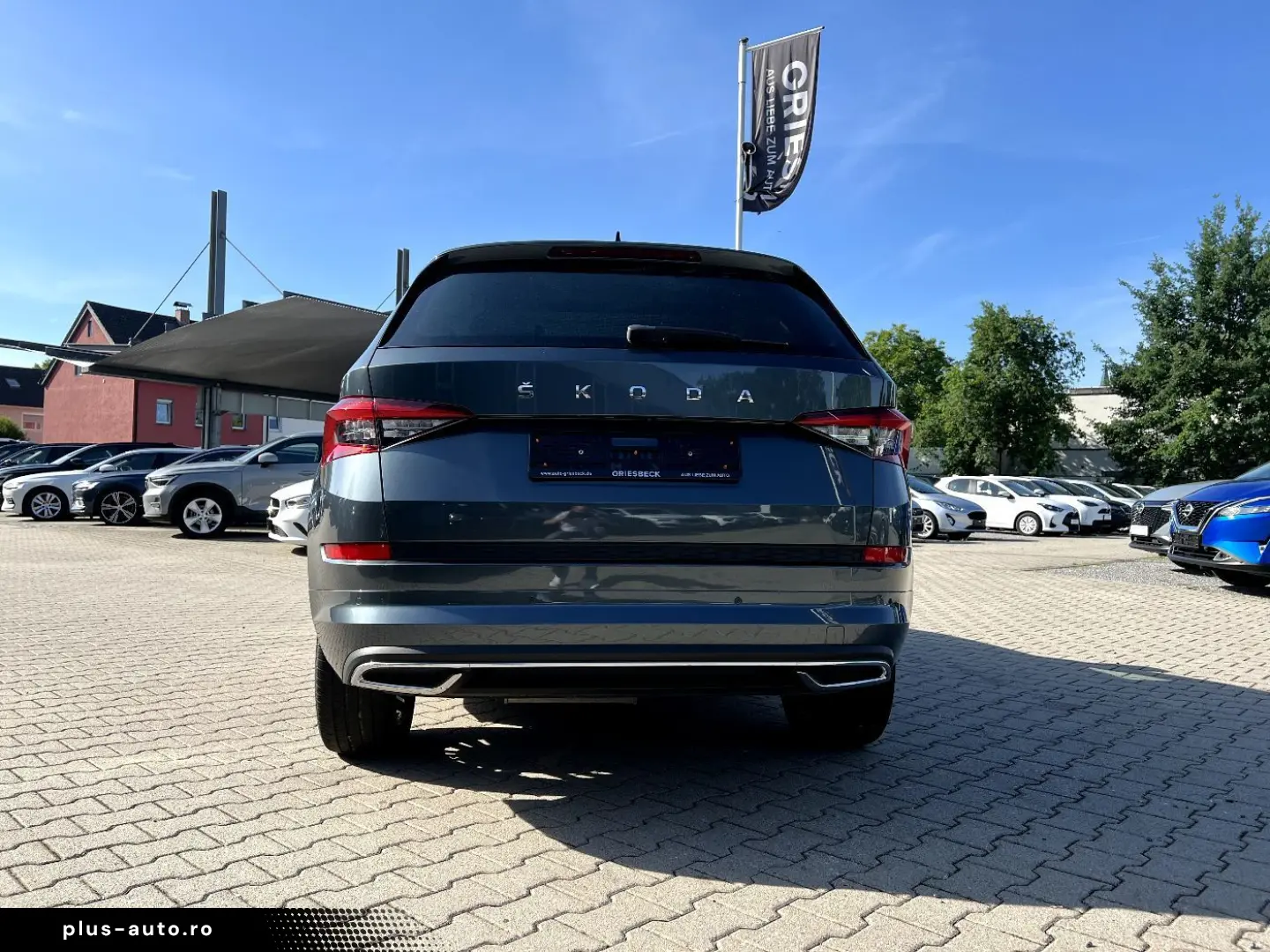 SKODA Kodiaq 2.0 TDI L&K 4x4  LED Navi AHK ACC Pano SH