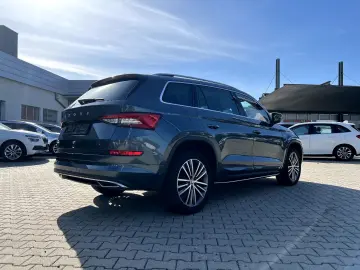 SKODA Kodiaq 2.0 TDI L&K 4x4  LED Navi AHK ACC Pano SH