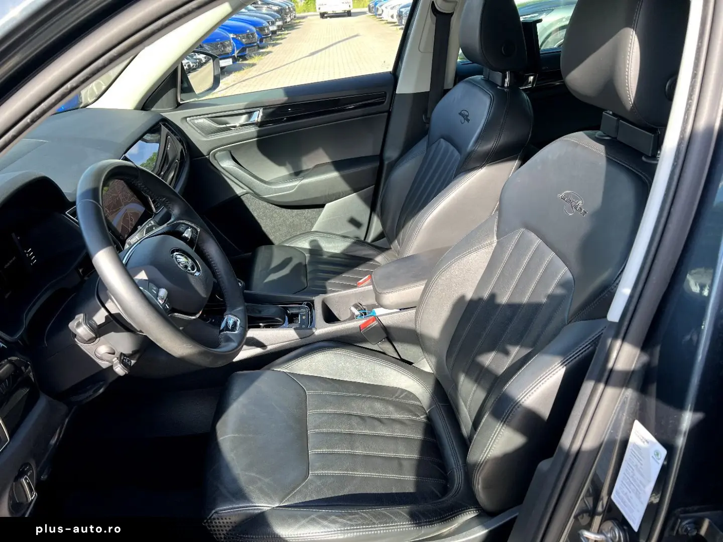 SKODA Kodiaq 2.0 TDI L&K 4x4  LED Navi AHK ACC Pano SH